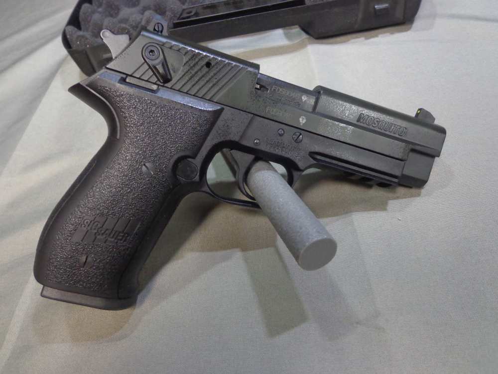 SIG Mosquito, 22LR, Black Nitron - excellent - .01 Start!-img-1