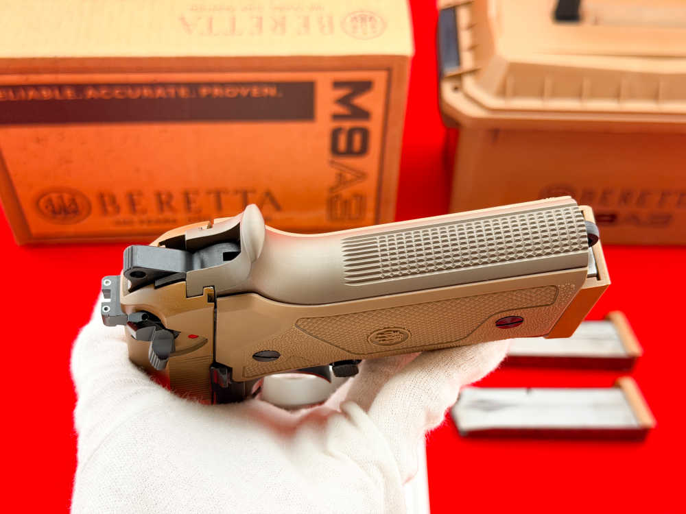 2017 Beretta M9A3 Type F 9mm 5" Threaded Flat Dark Earth w/ Ammo Can Case-img-19