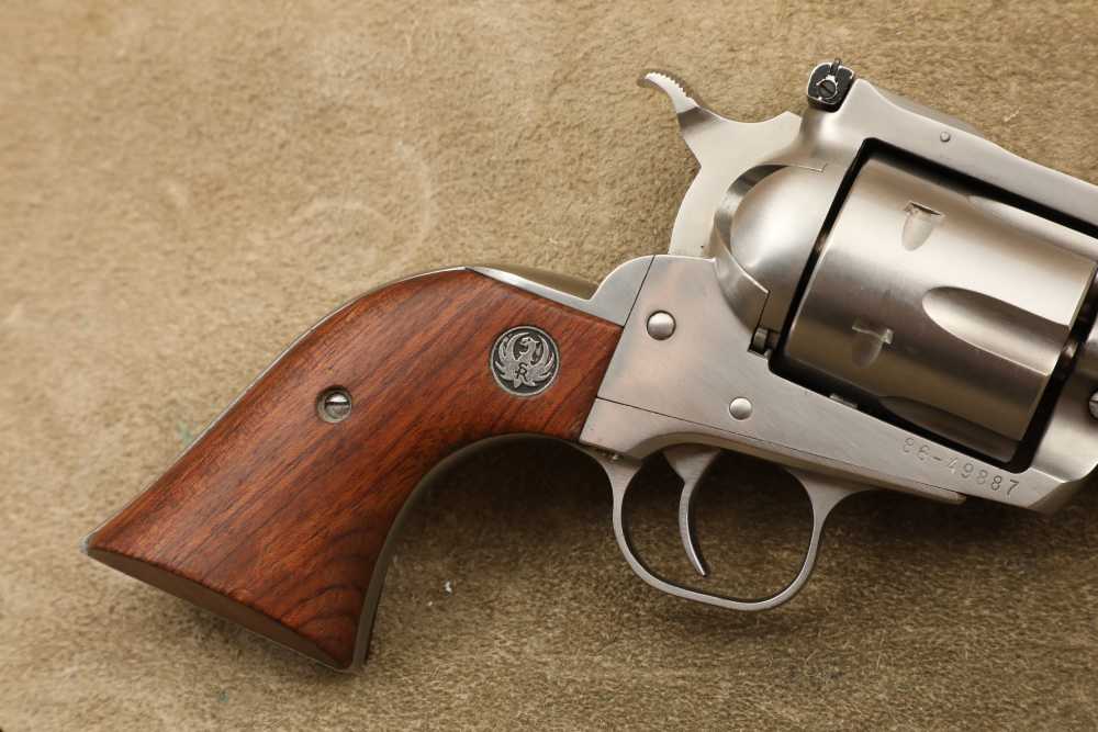 Ruger New-Model Super Blackhawk 5.5" Barrel .44 Mag 6-Shot Revolver, 1992-img-3