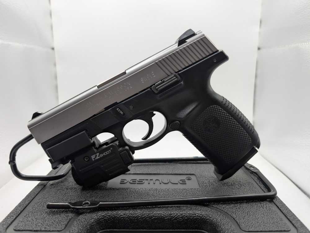 SMITH & WESSON SD9 VE SEMI AUTO 9MM PISTOL EZSHOT LIGHT GOOD SHAPE!-img-0