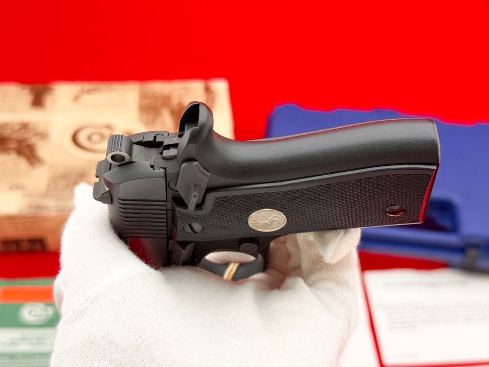 STUNNING 1995 Colt Government Pocketlite .380 ACP 3.25" Blued w/ Box-img-19
