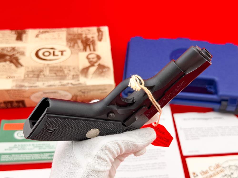 STUNNING 1995 Colt Government Pocketlite .380 ACP 3.25" Blued w/ Box-img-21
