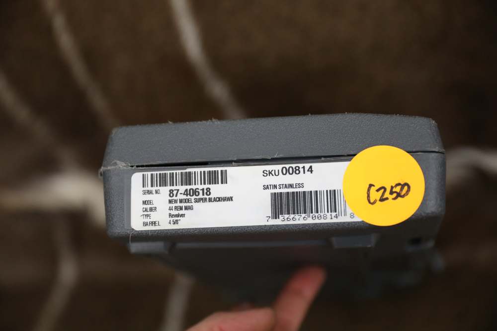 C250* Ruger Super Blackhawk 44 REM 4 5/8" circa 2001 -img-10