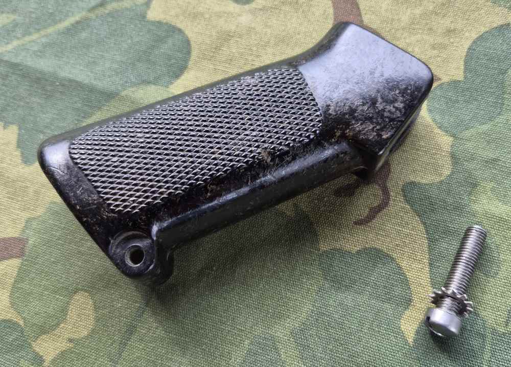 GM Hydramatic M16A1 Grip Hand Select! W/ original M16 fillister grip screw!-img-2