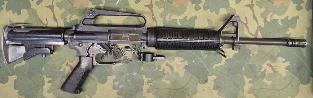 Colt all original 14.5" CAR-15 M16A1 complete kit GWOT Blackhawk Down -img-0