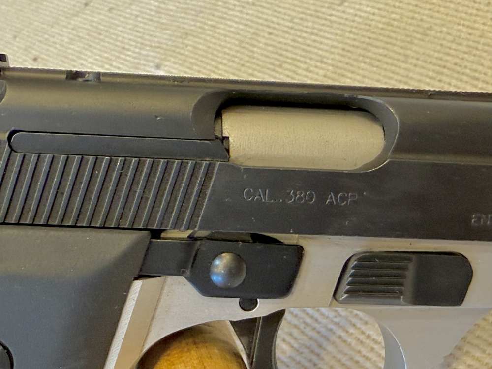 Bersa Thunder 380 Plus .. orig box, 3-15rnd mags & mag holder.. LIKE NEW!!-img-12