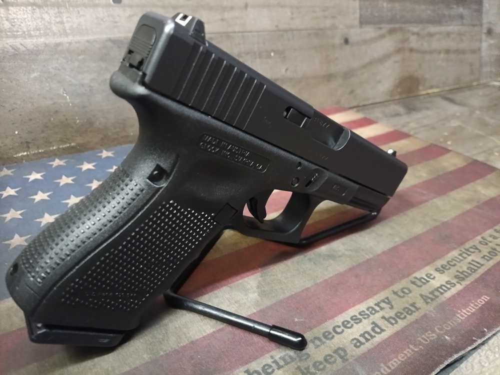 LOOK! GREAT CONDITION GLOCK 19 GEN 4 9mm w/Mag 15+1! PENNY START NR!-img-5