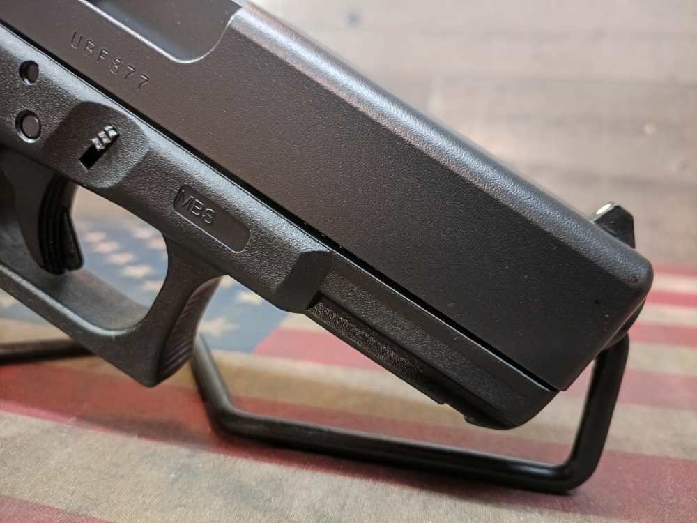 LOOK! GREAT CONDITION GLOCK 19 GEN 4 9mm w/Mag 15+1! PENNY START NR!-img-13