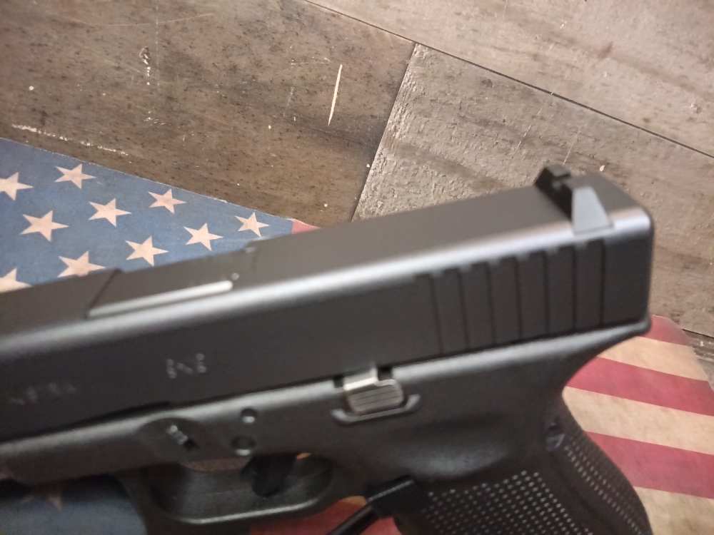LOOK! GREAT CONDITION GLOCK 19 GEN 4 9mm w/Mag 15+1! PENNY START NR!-img-26