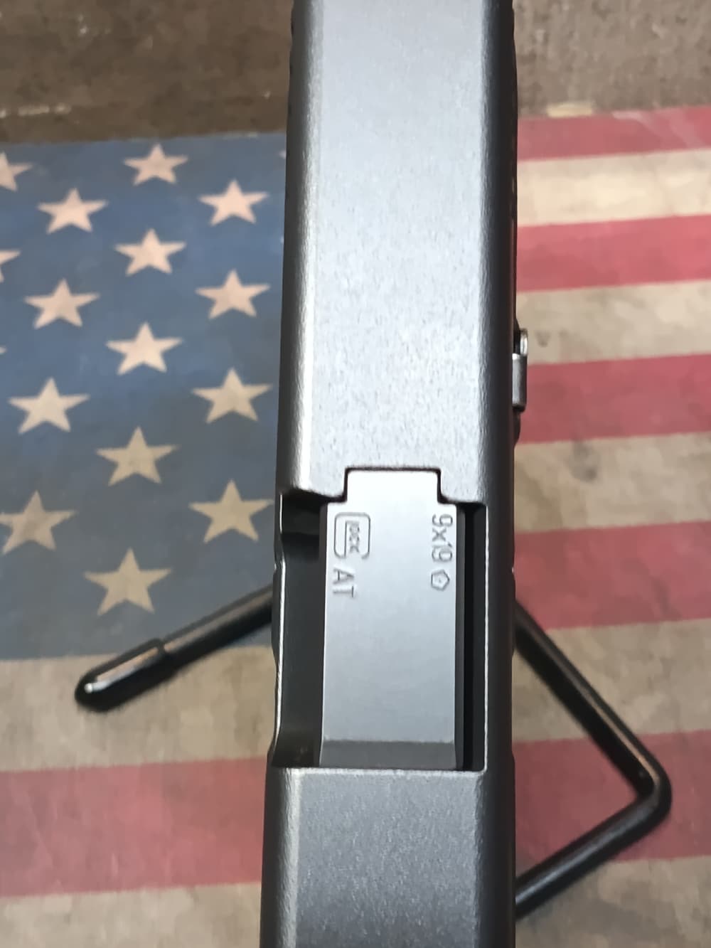 LOOK! GREAT CONDITION GLOCK 19 GEN 4 9mm w/Mag 15+1! PENNY START NR!-img-20