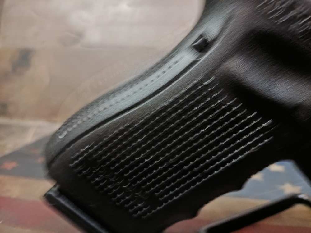 LOOK! GREAT CONDITION GLOCK 19 GEN 4 9mm w/Mag 15+1! PENNY START NR!-img-7