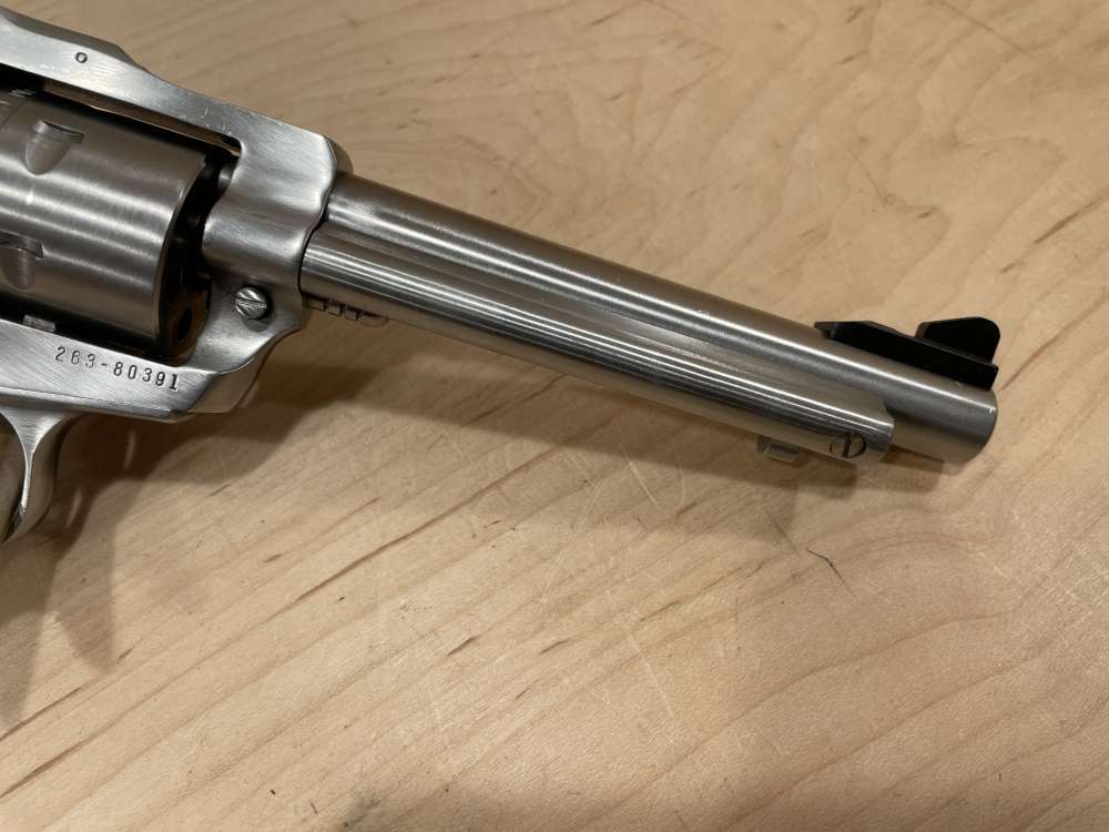 **EXCELLENT** RUGER SINGLE SIX, 22 WMR, 5 1/2" BBL., STAINLESS STEEL -img-16