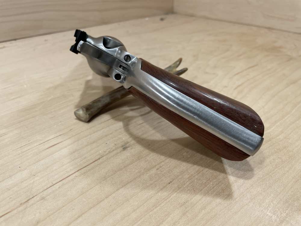 **EXCELLENT** RUGER SINGLE SIX, 22 WMR, 5 1/2" BBL., STAINLESS STEEL -img-5