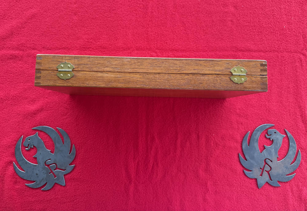 Super Redhawk Wooden Ruger Presentation Box .44 magnum-img-12