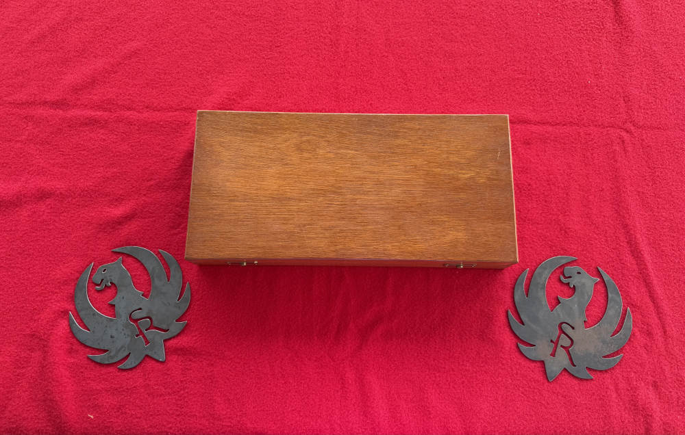 Super Redhawk Wooden Ruger Presentation Box .44 magnum-img-3