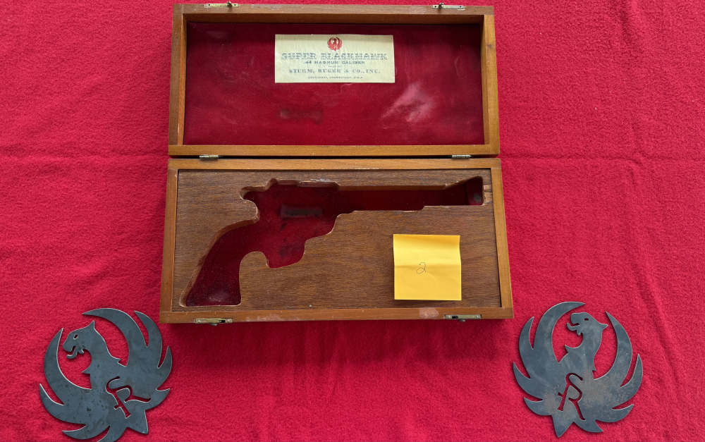Ruger Super Blackhawk Wooden Presentation Case .44 magnum -img-0