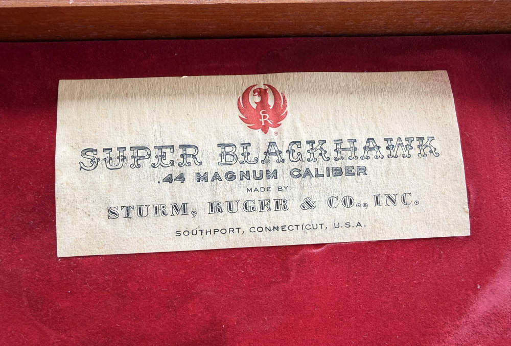 Ruger Super Blackhawk Wooden Presentation Case .44 magnum -img-4