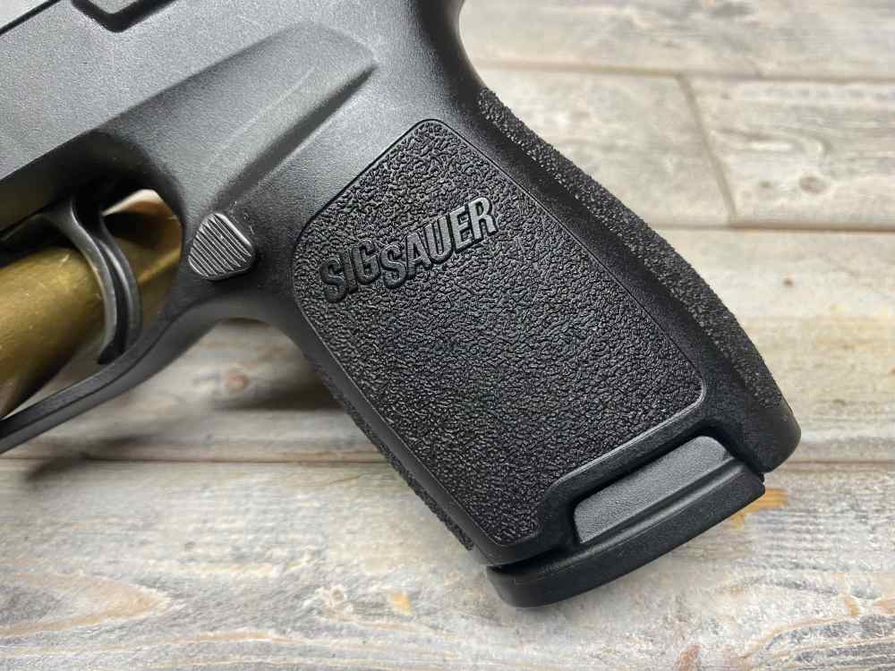 Sig Sauer P320-img-8