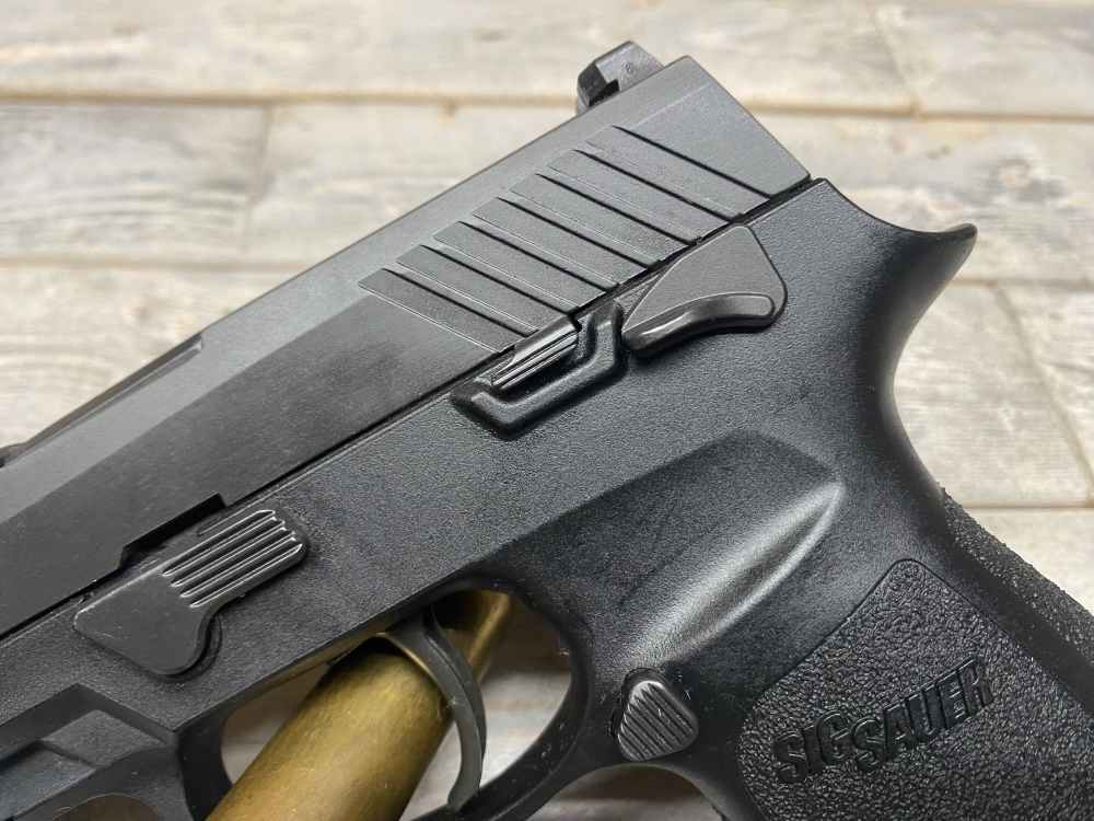 Sig Sauer P320-img-7