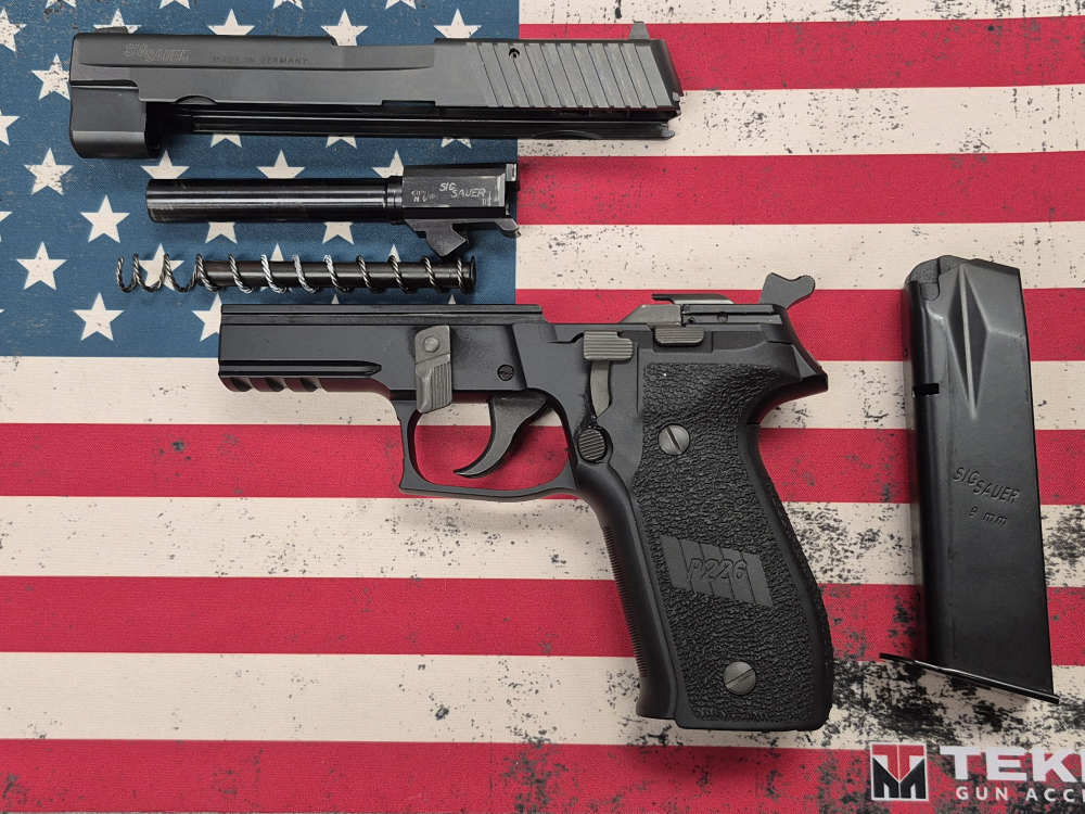 PENNY! LNIB SIG SAUER CUSTOM SHOP P226 AL SO GERMAN MADE BOX PAPERS 2 MAGS-img-19