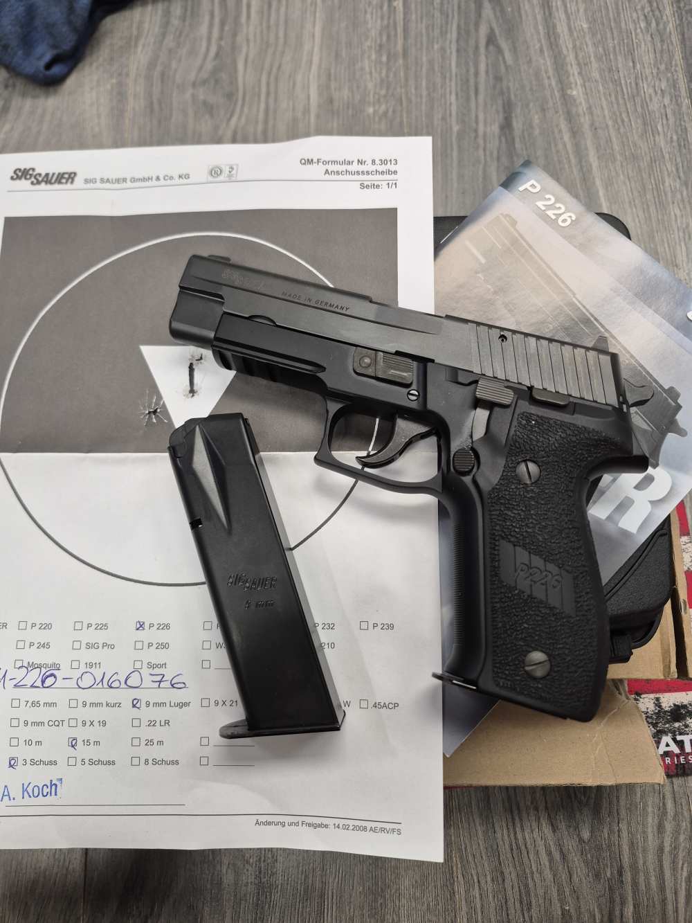 PENNY! LNIB SIG SAUER CUSTOM SHOP P226 AL SO GERMAN MADE BOX PAPERS 2 MAGS-img-1