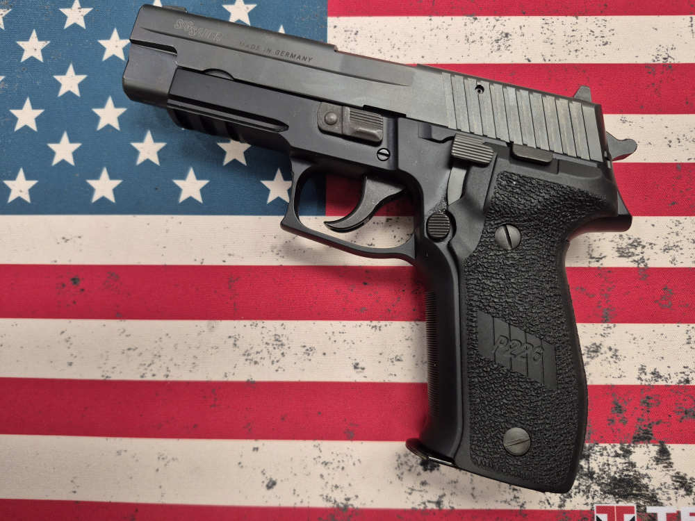 PENNY! LNIB SIG SAUER CUSTOM SHOP P226 AL SO GERMAN MADE BOX PAPERS 2 MAGS-img-2