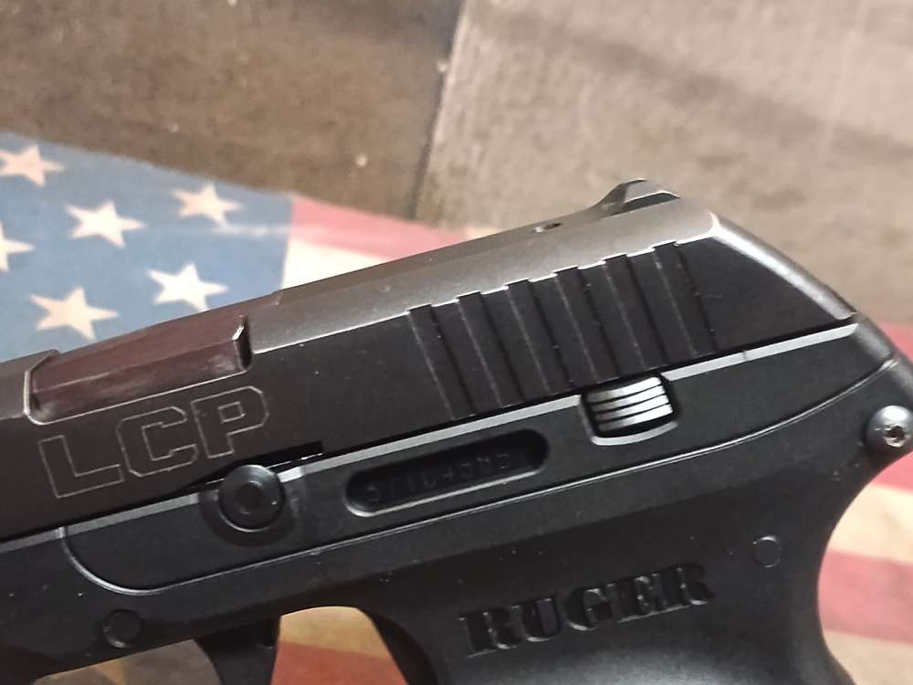LOOK GREAT CONDITION Ruger LCP 2.75"Brl .380Acp w/Mag 6+1 PENNY START NR!-img-9