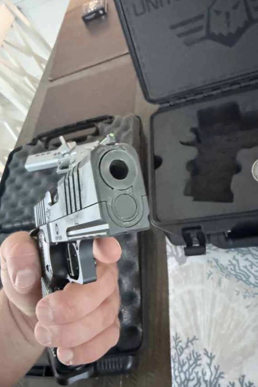 Brand new United Gunworks Phantom 2011 -img-2