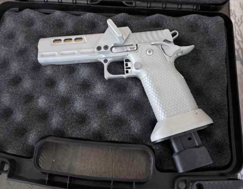 STI DVC optic ready and custom grips 9mm -img-1
