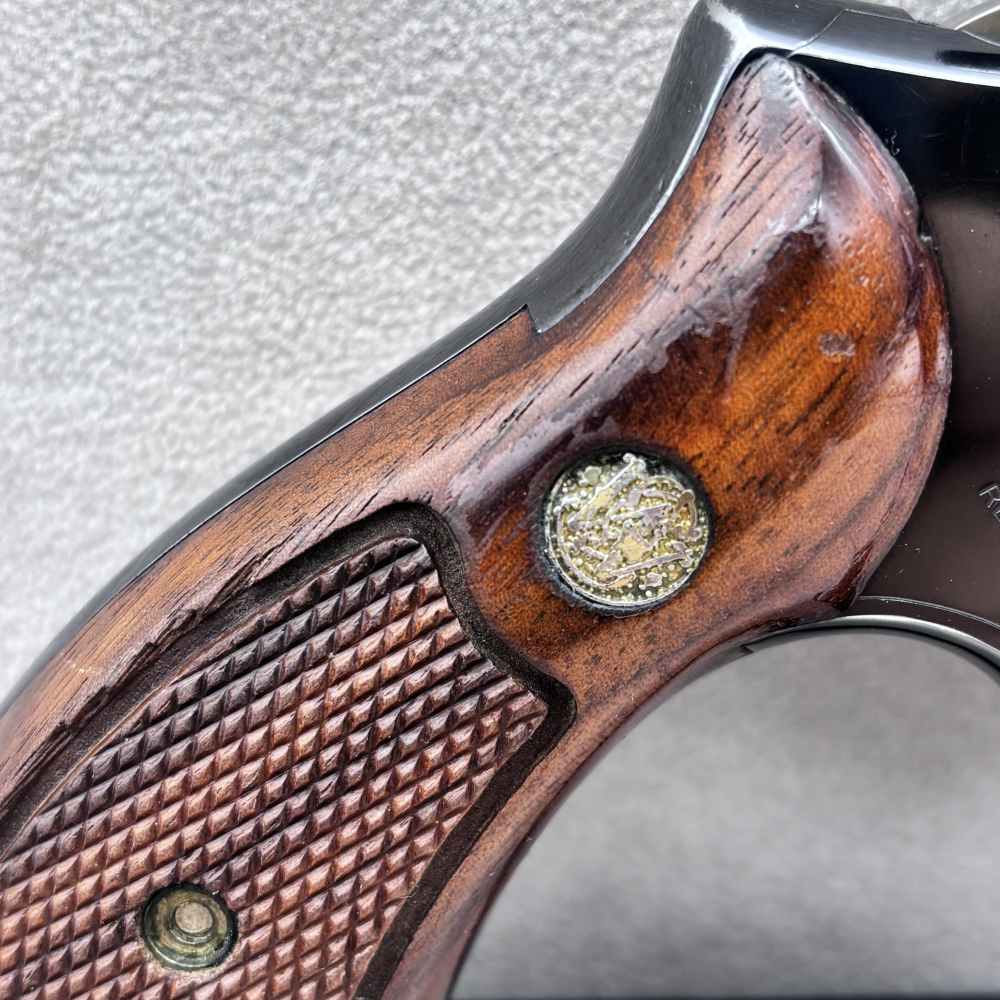 Smith & Wesson 10-5 38 spl -img-2