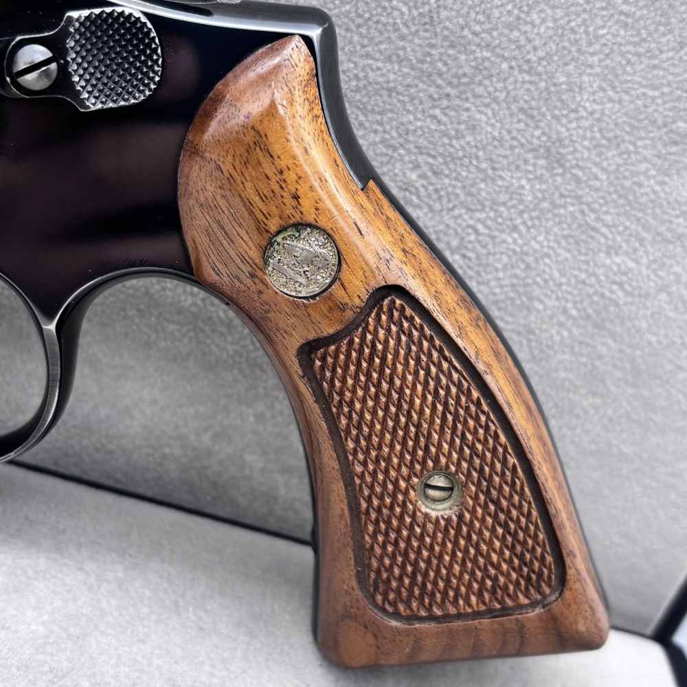 Smith & Wesson 10-5 38 spl -img-8