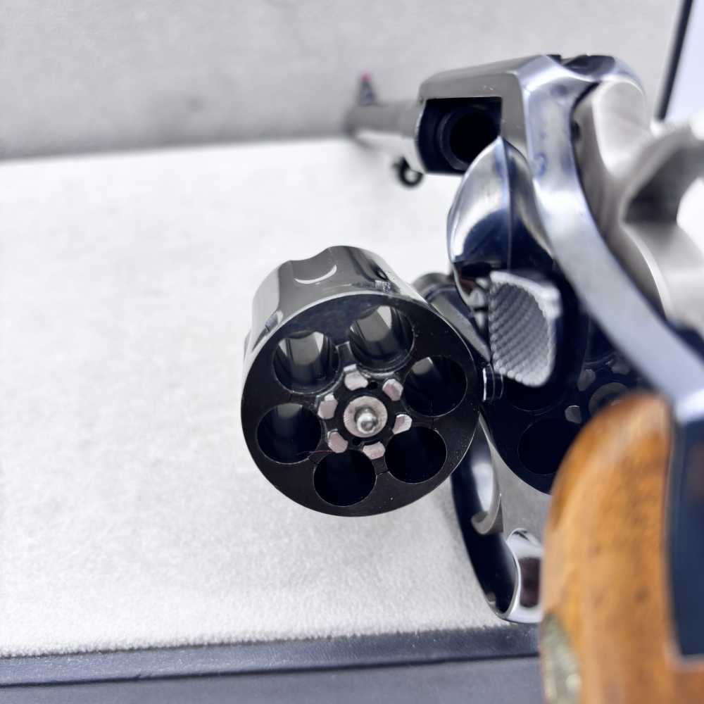 Smith & Wesson 10-5 38 spl -img-19