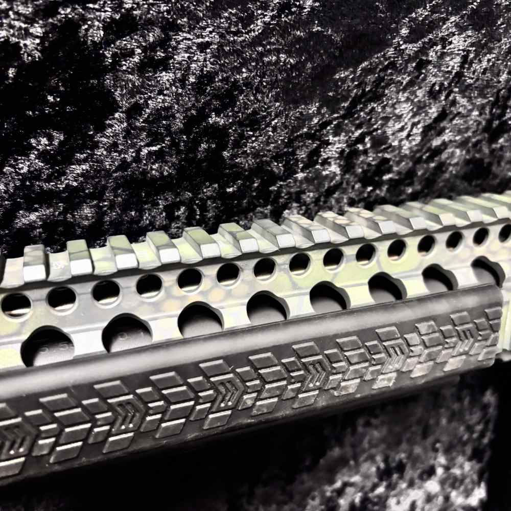 Daniel Defense DDM4V9 Crocodile limited series 16” WITH OPMOD EOTECH -img-6