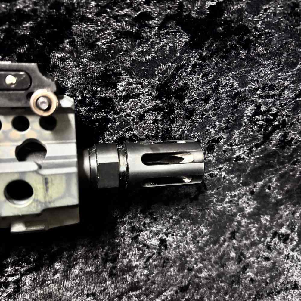 Daniel Defense DDM4V9 Crocodile limited series 16” WITH OPMOD EOTECH -img-9