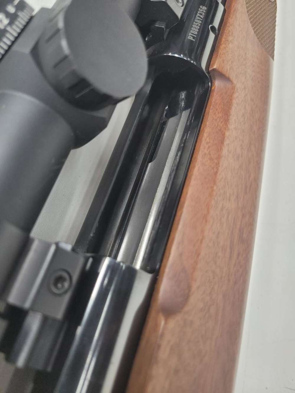 WINCHESTER MODEL 70 CLASSIC RIFLE-img-3