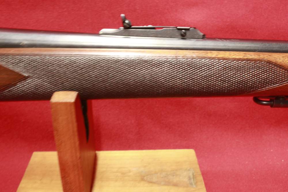 Remington model 725 Cal 30 06 in Excellent Condition-img-4