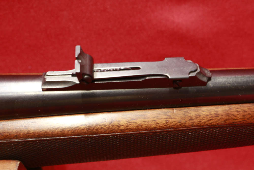Remington model 725 Cal 30 06 in Excellent Condition-img-5