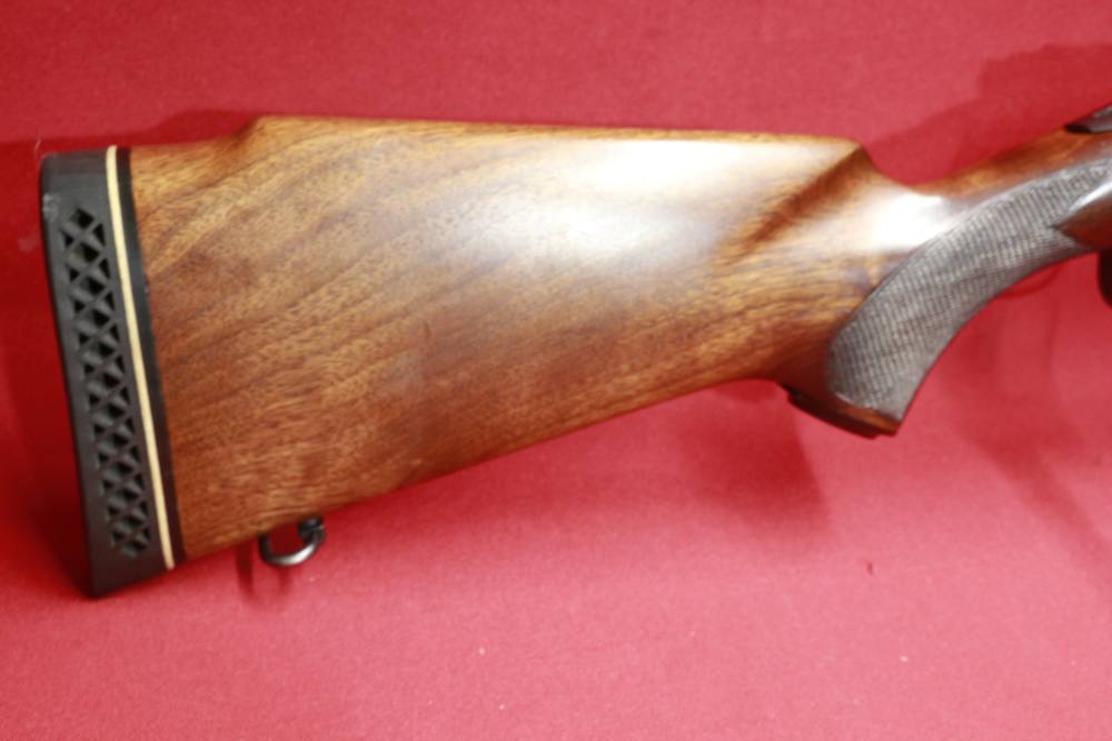Remington model 725 Cal 30 06 in Excellent Condition-img-3