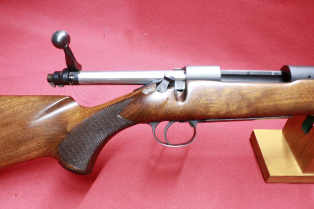Remington model 725 Cal 30 06 in Excellent Condition-img-22