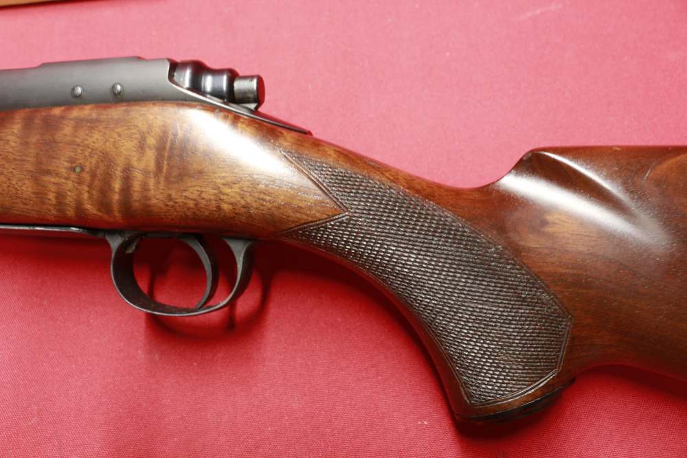 Remington model 725 Cal 30 06 in Excellent Condition-img-21
