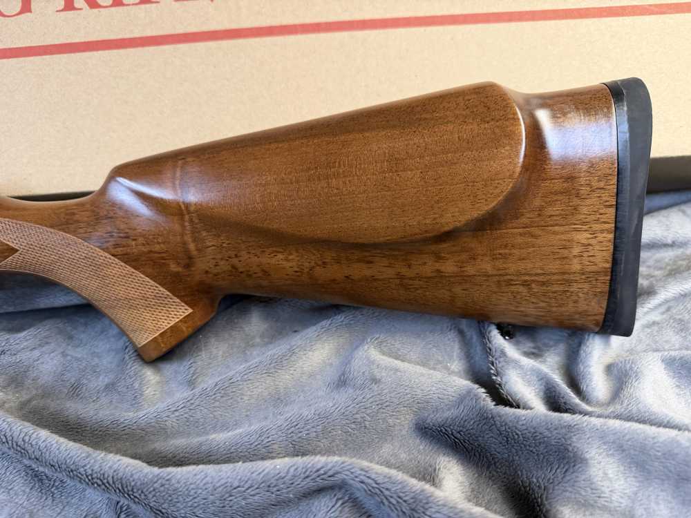 LSI Howa M1100 Walnut Hunter .17 HMR 18" Penny Bid-img-2