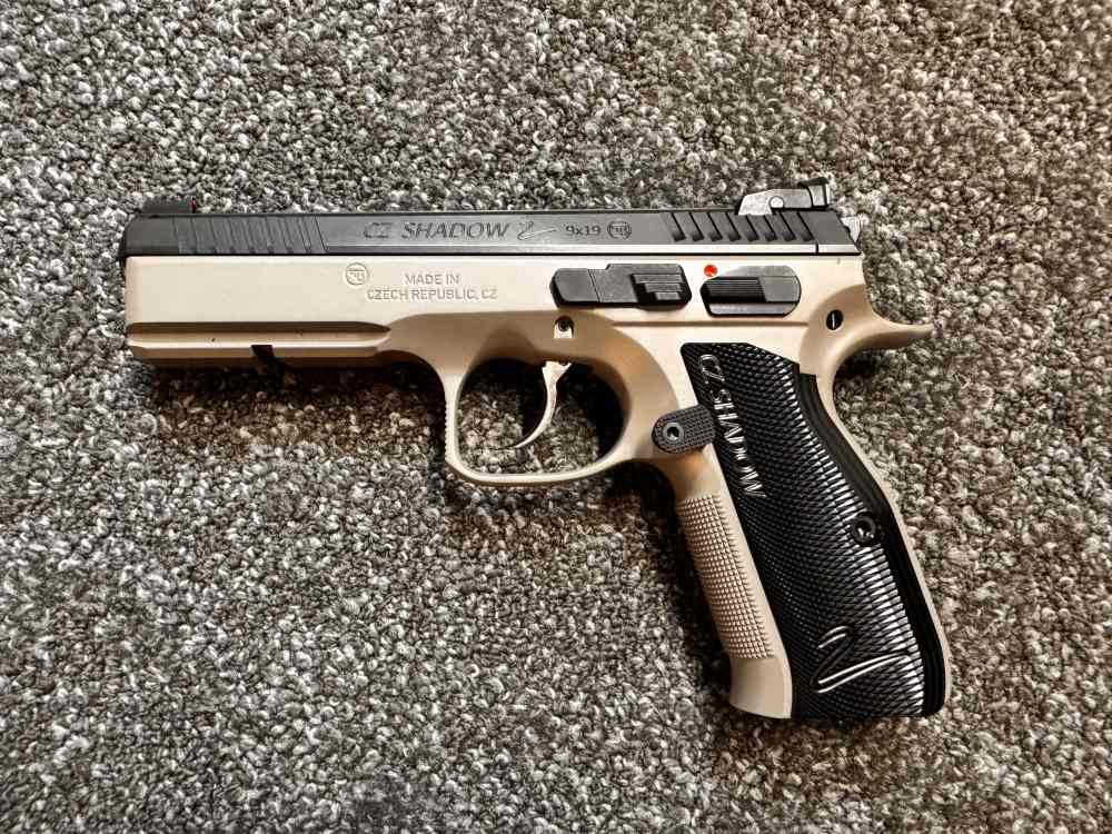 CZ Shadow 2 Urban Grey 9mm 4.89" UNFIRED Orig Case 91255 NO RESERVE-img-2