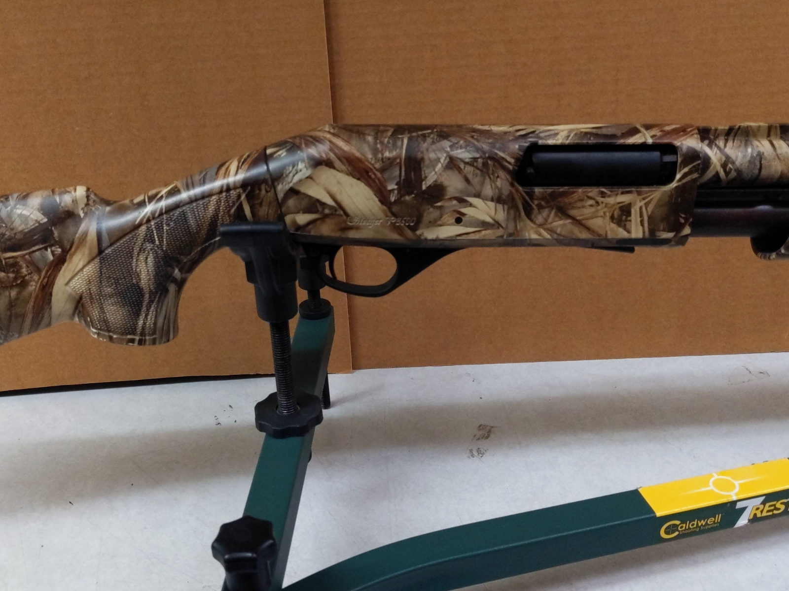 Stoeger P3500 12 Gauge Camo-img-7