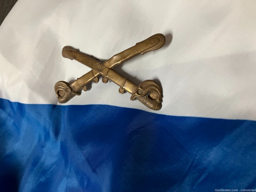 US Cavalry Crossed Sabers (Swords) hat pin insignia, Civil War original -img-5