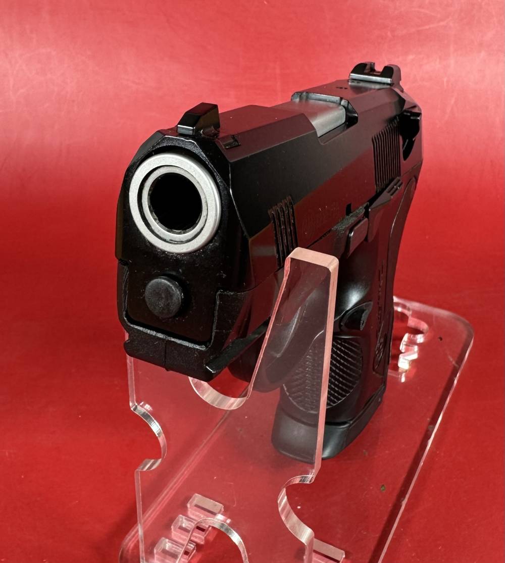 Beretta Px4 Storm Sub-Compact 40 S&W 3". 2-10rd MAGS Subcompact Rare MINT-img-3