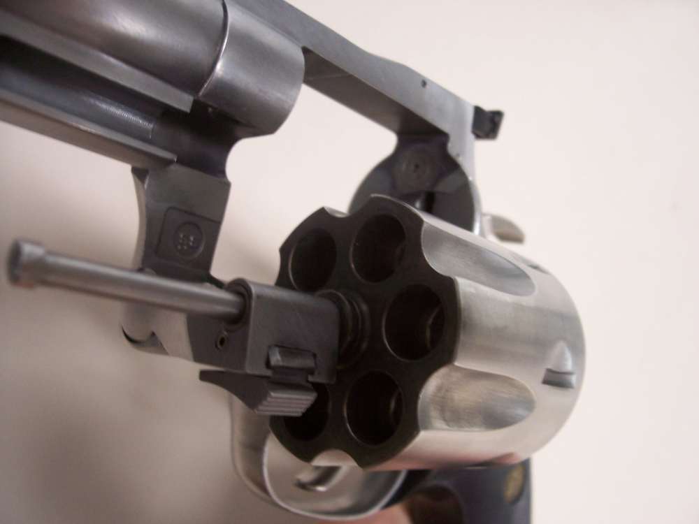 Dan Wesson 744 6" .44 Magnum with holster-img-10