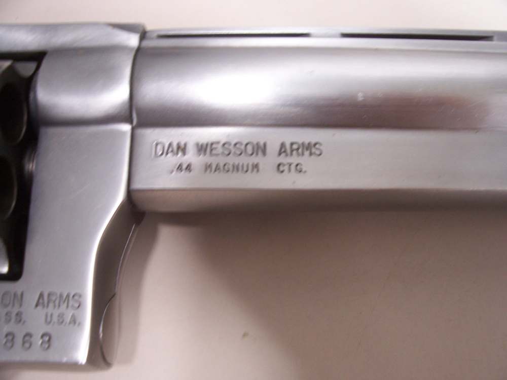 Dan Wesson 744 6" .44 Magnum with holster-img-2