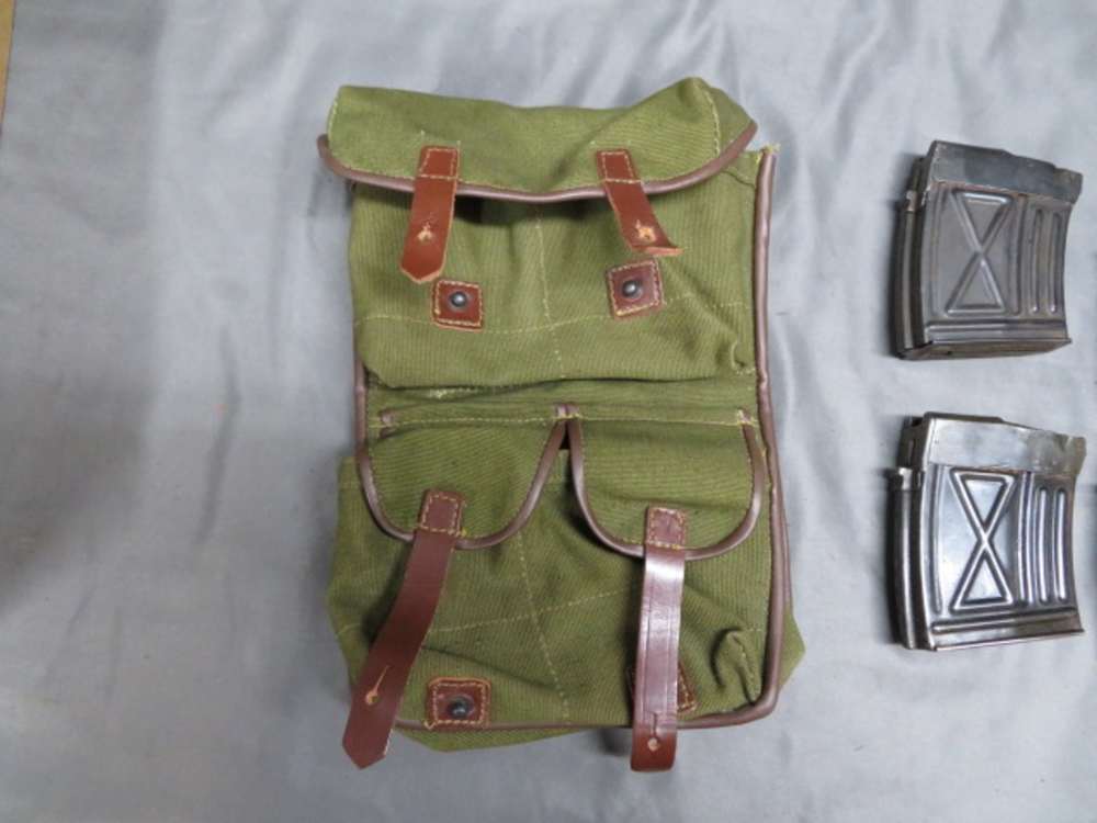 LOT OF 4 ROMANIAN PSL 54 SNIPER RIFLE MAGAZINES W/ POUCH & CLEANING KIT-img-1