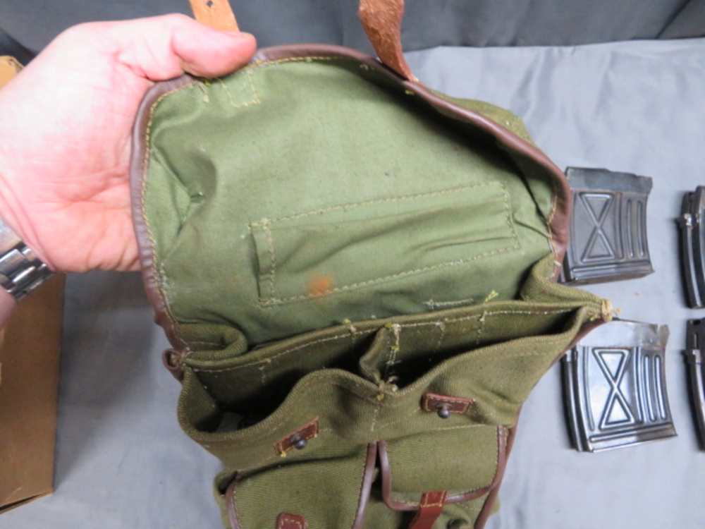 LOT OF 4 ROMANIAN PSL 54 SNIPER RIFLE MAGAZINES W/ POUCH & CLEANING KIT-img-4