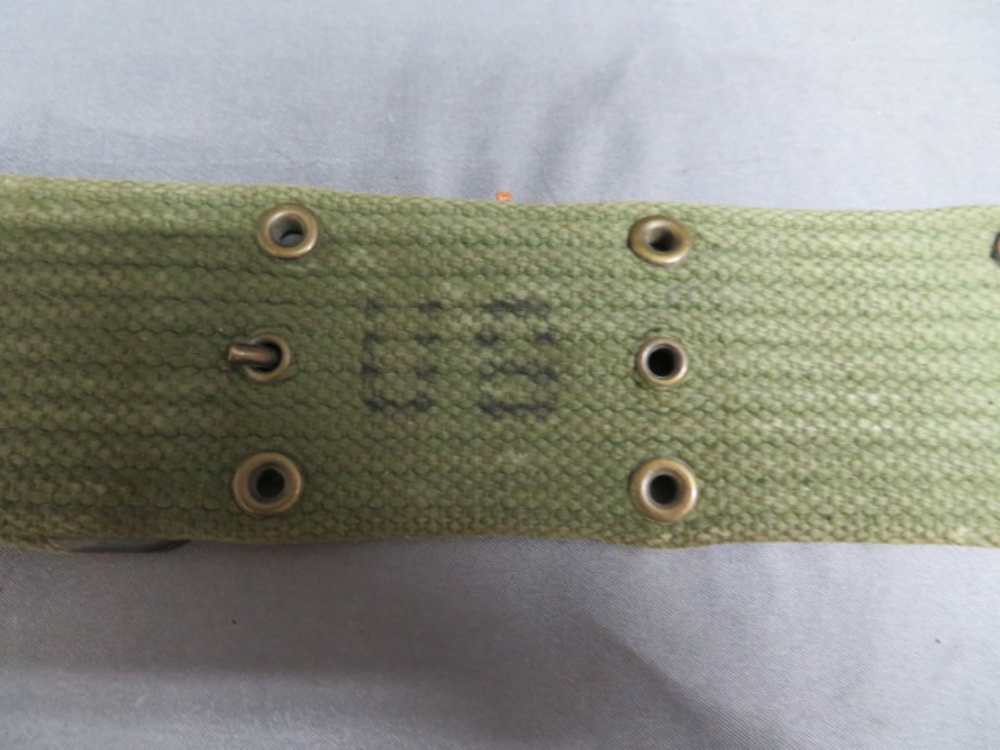 VIETNAM WAR US M1956 PISTOL BELT W/ COLT 1911 MAGAZINES & M1 GARAND BAYONET-img-1